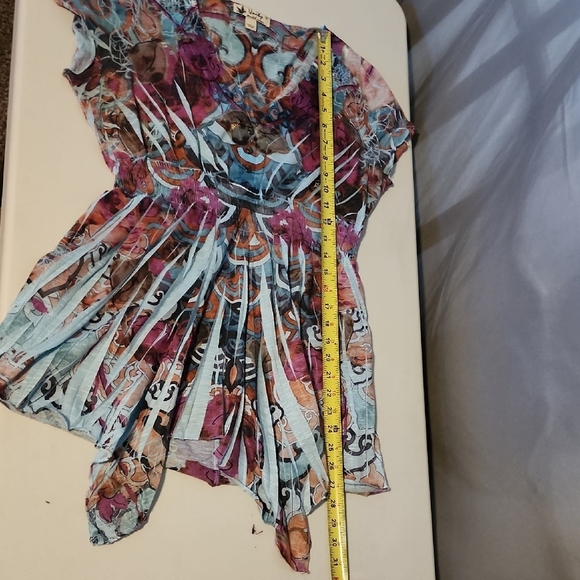 Unity World Wear Pink and Blue Flutter Sleeve Blouse - Picture 5 of 6